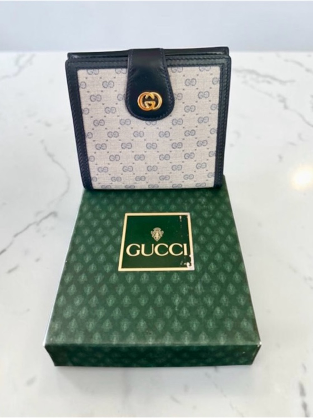 NWOT Gucci Navy GG Canvas/Leather Bifold Wallet